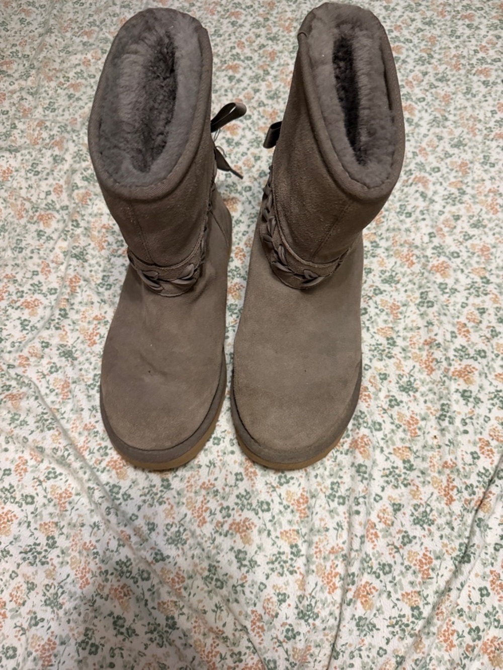 UGG Women's Brown Suede Shearling Winter Boots